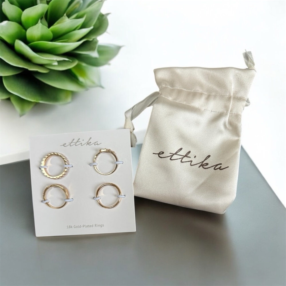 Ettika Revolve NWT Set of 4 18k gold-plated rings Size 6